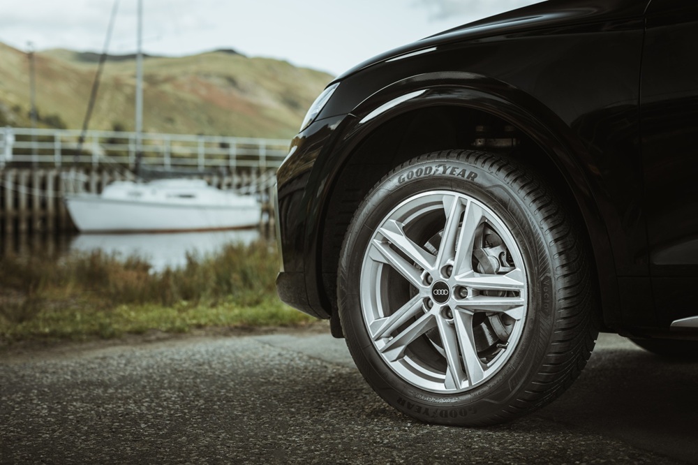 GOODYEAR VECTOR 4SEASONS GEN-3 PONOWNIE NAJLEPSZĄ OPONĄ CAŁOROCZNĄ