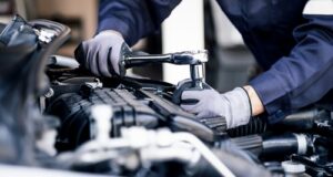 JAKIE NARZĘDZIA WARTO MIEĆ POD RĘKĄ