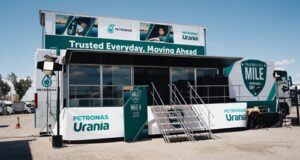 PETRONAS PREZENTUJE ODŚWIEŻONĄ LINIĘ OLEJÓW DLA POJAZDÓW CIĘŻAROWYCH PETRONAS URANIA 1